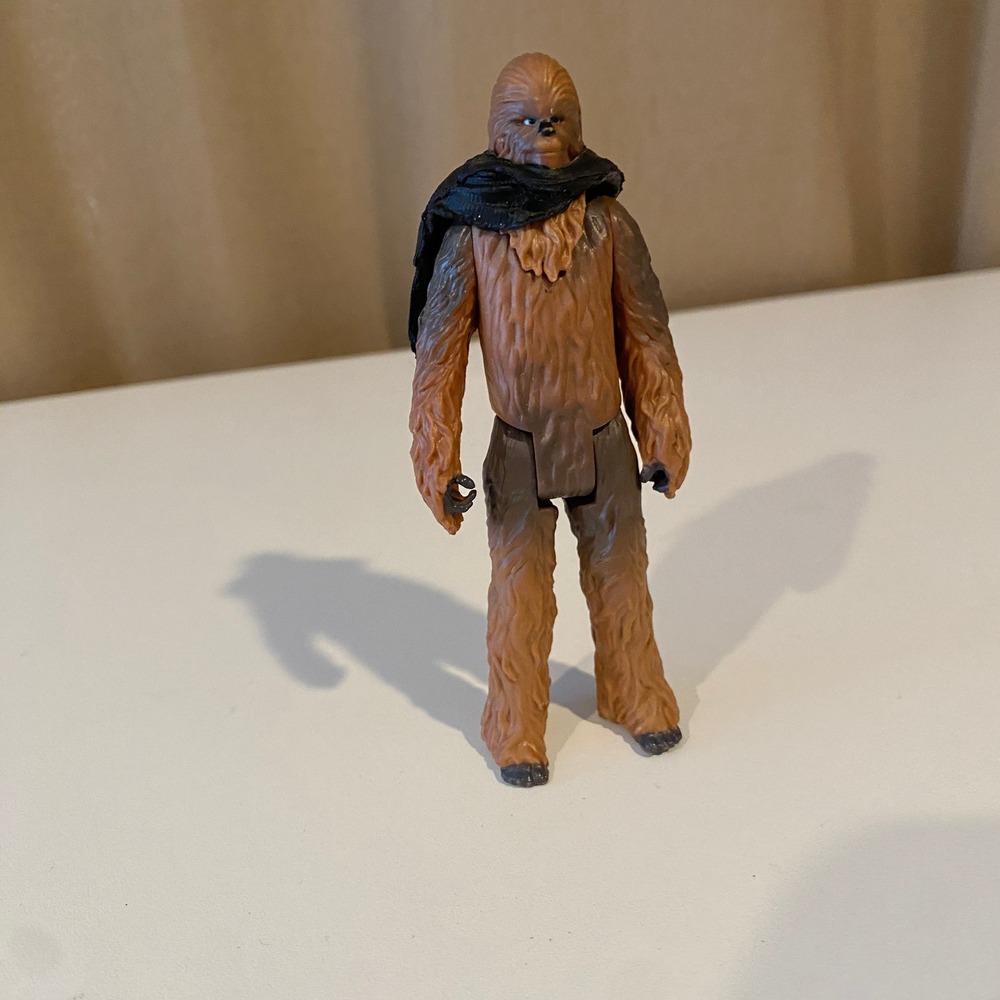 Star Wars Chewbacca Black Scarf Figure Toy‎ Action Collectible